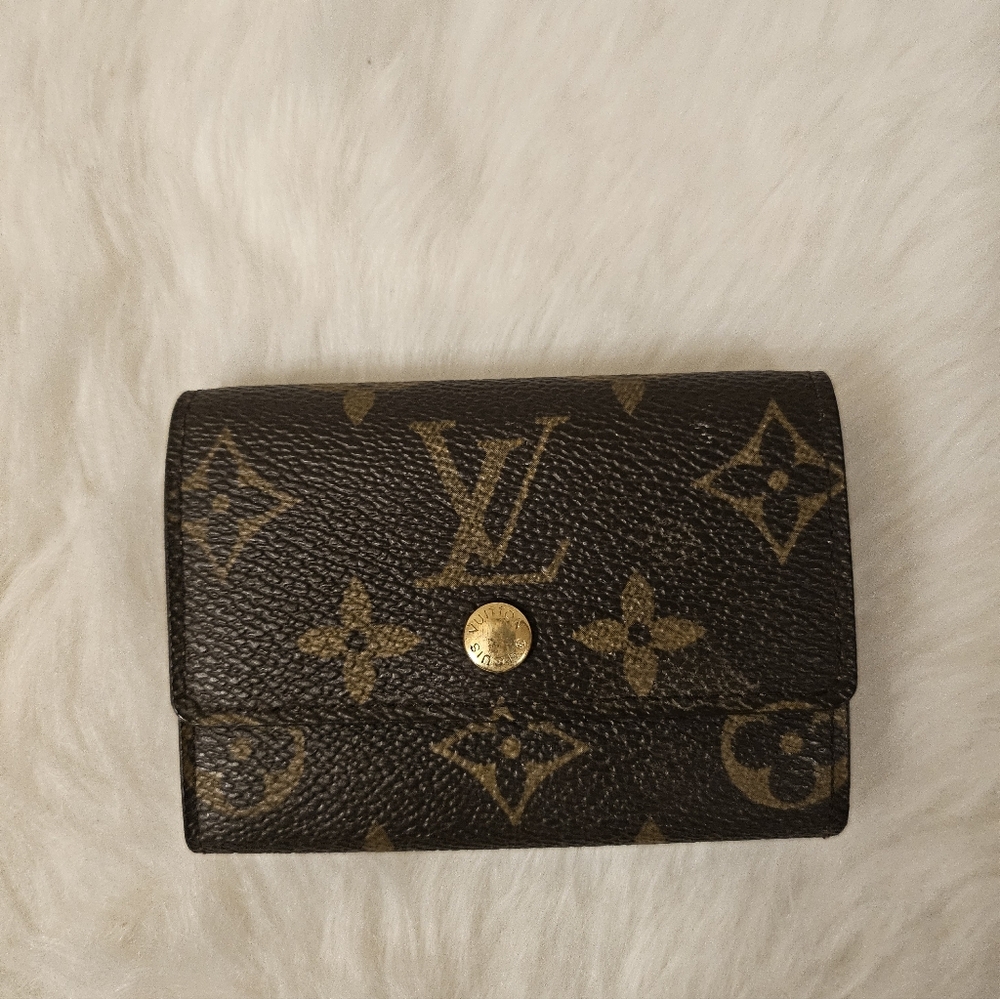 Authentic Vintage Louis Vuitton Monogram Brown Wallet